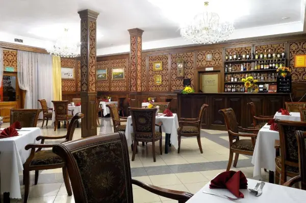 Hotel Restauracja Twist 8
